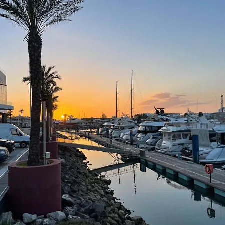 Apartment T1 Renovated Center Of Marina Vilamoura *